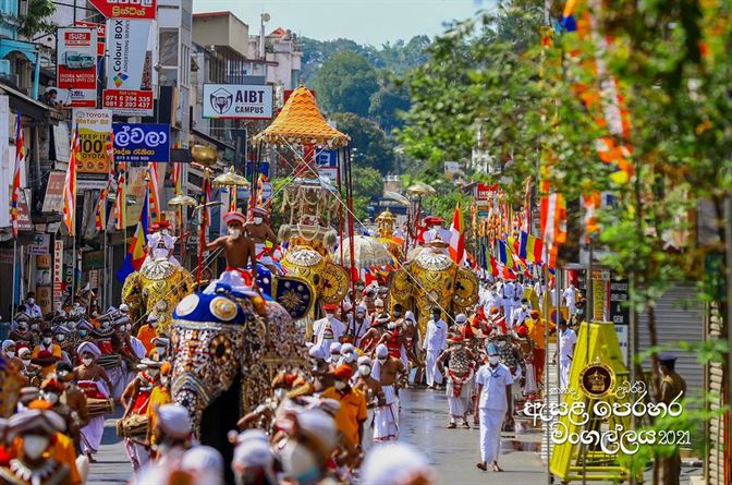 Devinely colourful & wondrous  1711th Kandy Esala Perahera Festival comes to an end