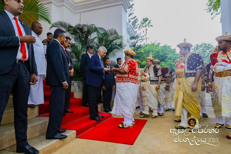 “Perahera Sandeshaya” was handed over to His Excellency the President