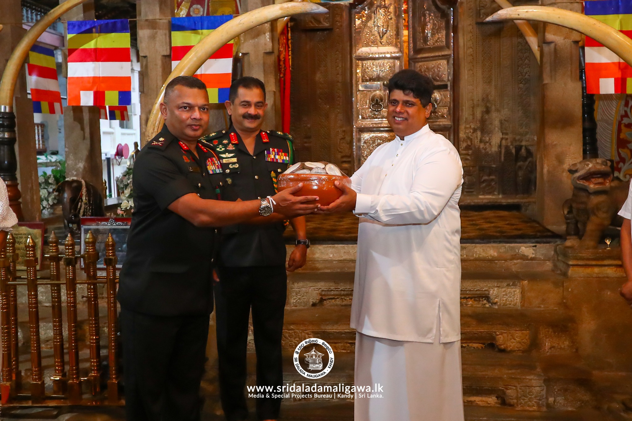 Copra to light up the 2024 Kandy Esala Perahera was donated by Sri Lanka Army.