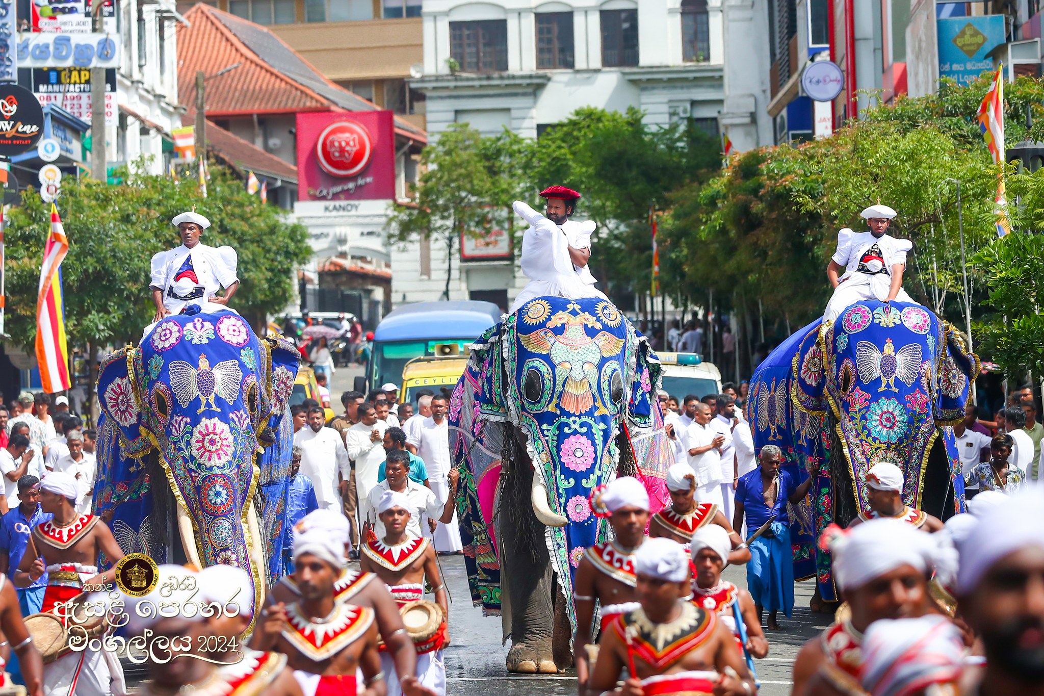 2024 කන්ද උඩරට ඇසළ පෙරහර මහා මංගල්ලයට පූර්වාභිමත්ව සතර කෝරළයේ දී කප් කැපේ.