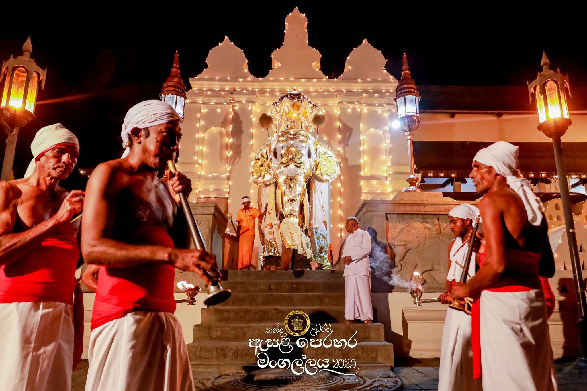 කුඹල් පෙරහර දෙවැනි දිනය